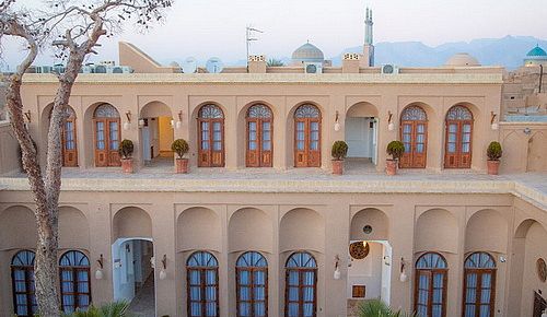 Yazd, отель Хуман
